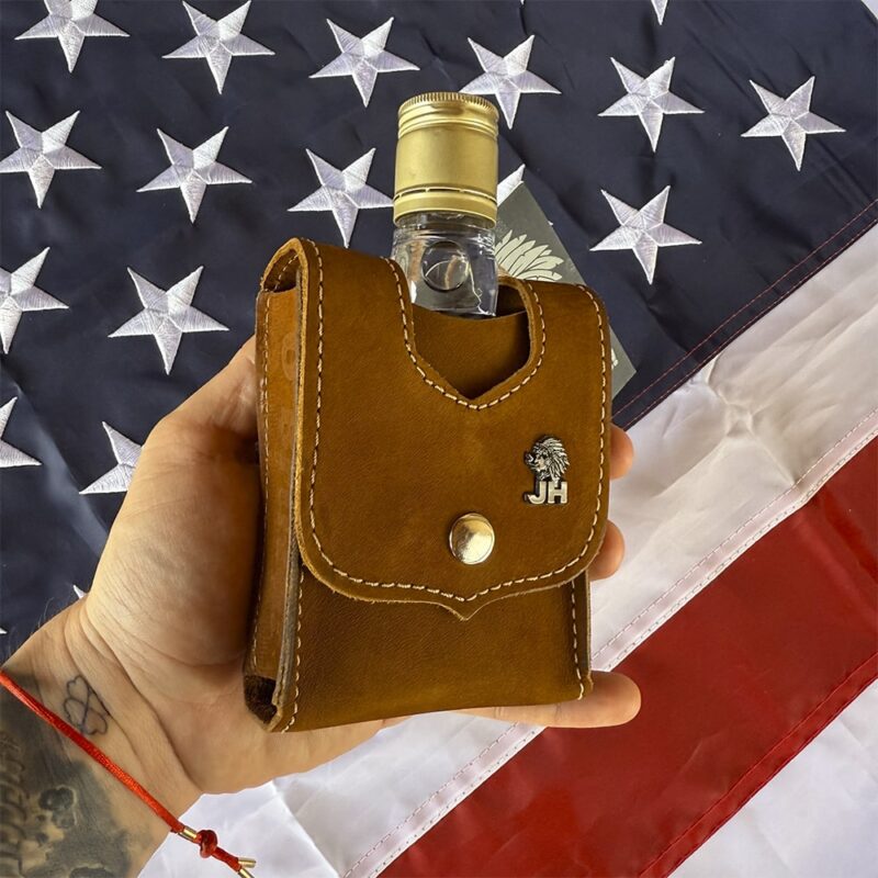 Porta Cachaça JH em Couro S2 - Imagem 5