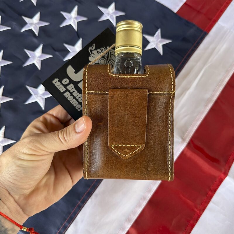 Porta Cachaça JH em Couro S1 - Imagem 2